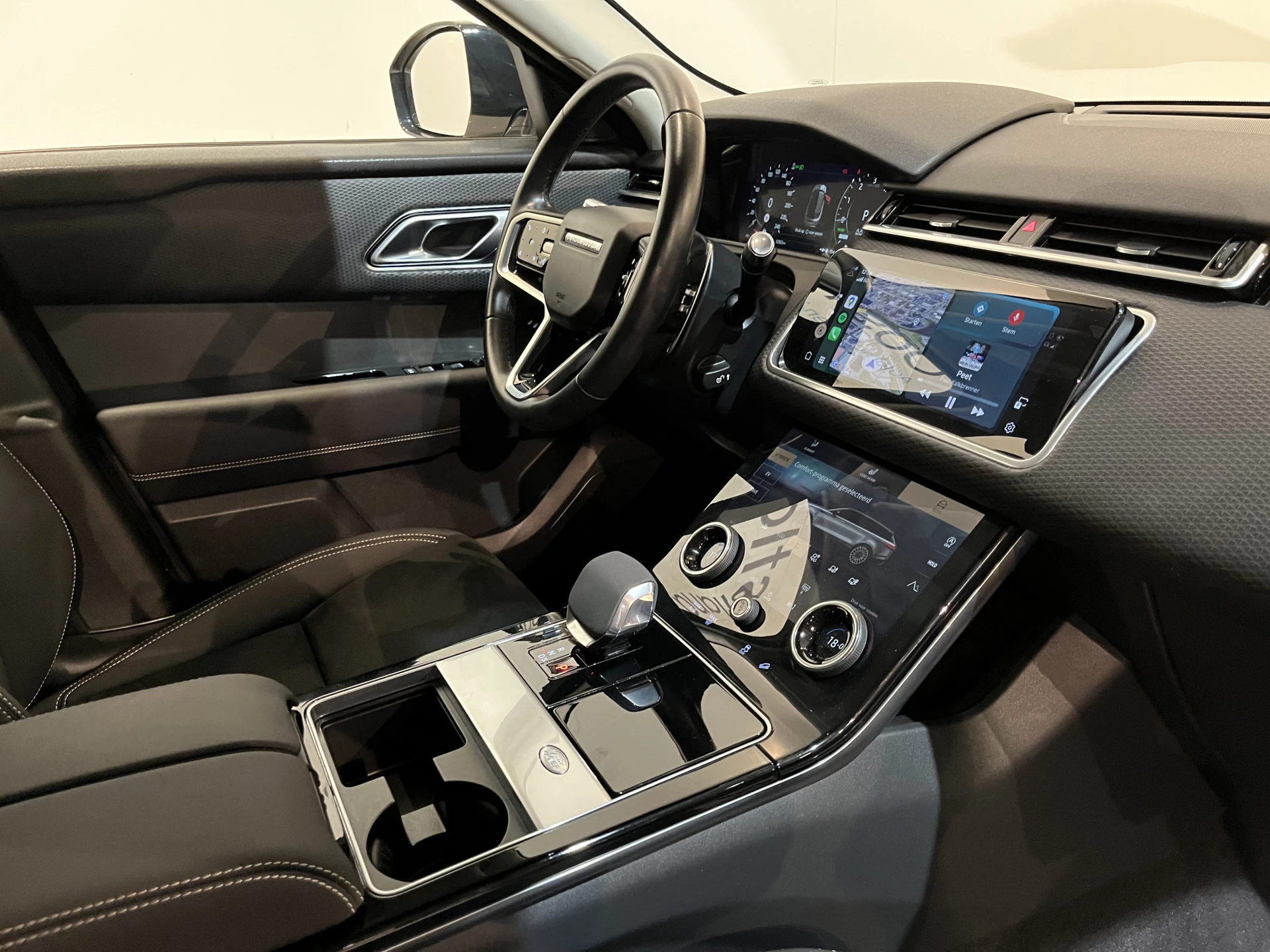 Hoofdafbeelding Land Rover Range Rover Velar