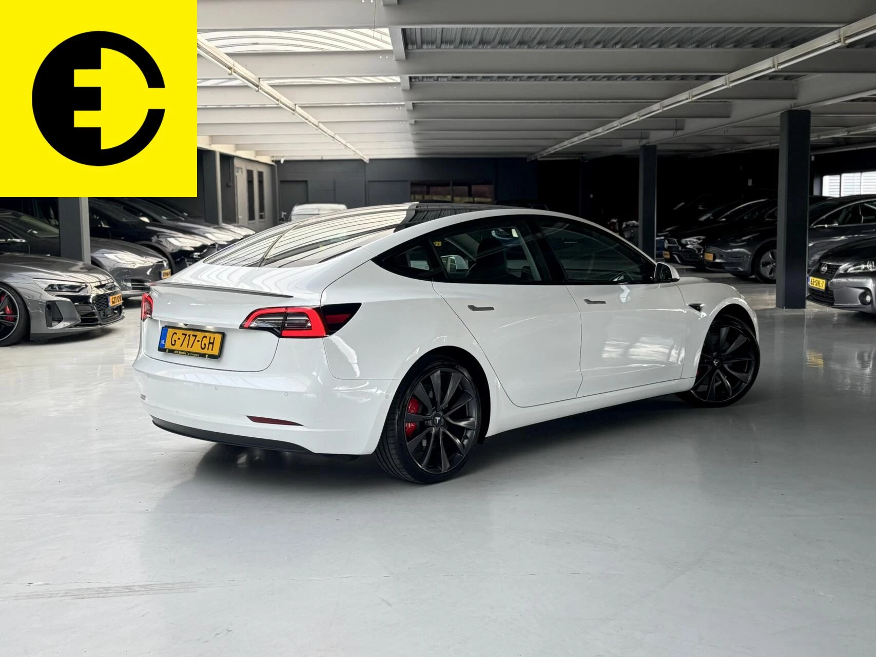 Hoofdafbeelding Tesla Model 3