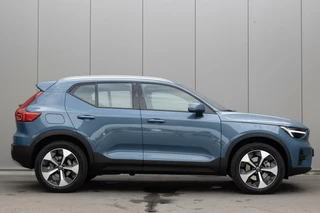 Volvo XC40 2.0 B3 Core Mild Hybrid Google Led MY 2025