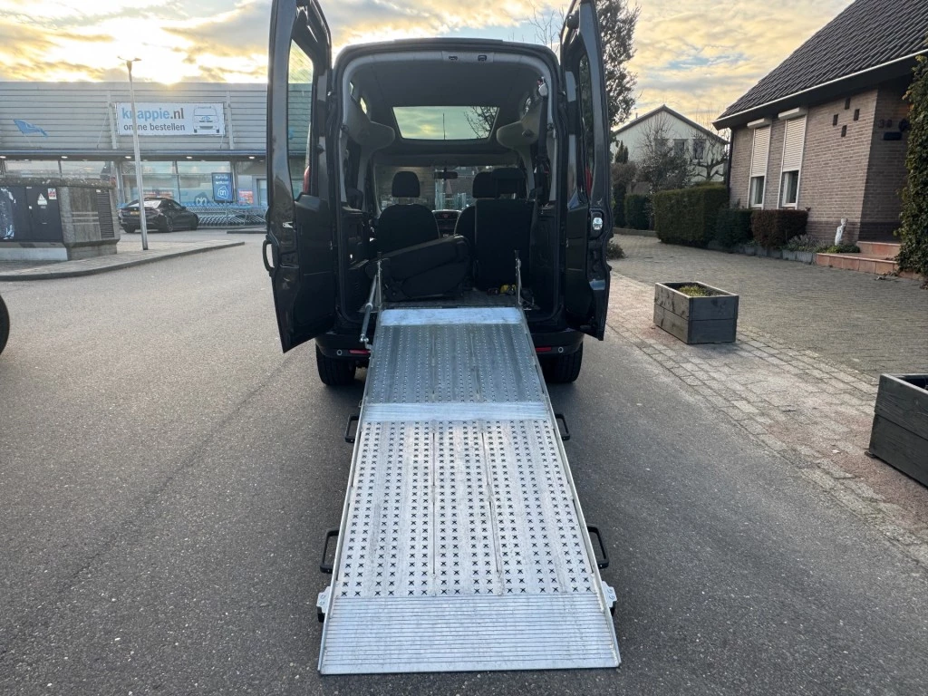 Hoofdafbeelding Opel Combo