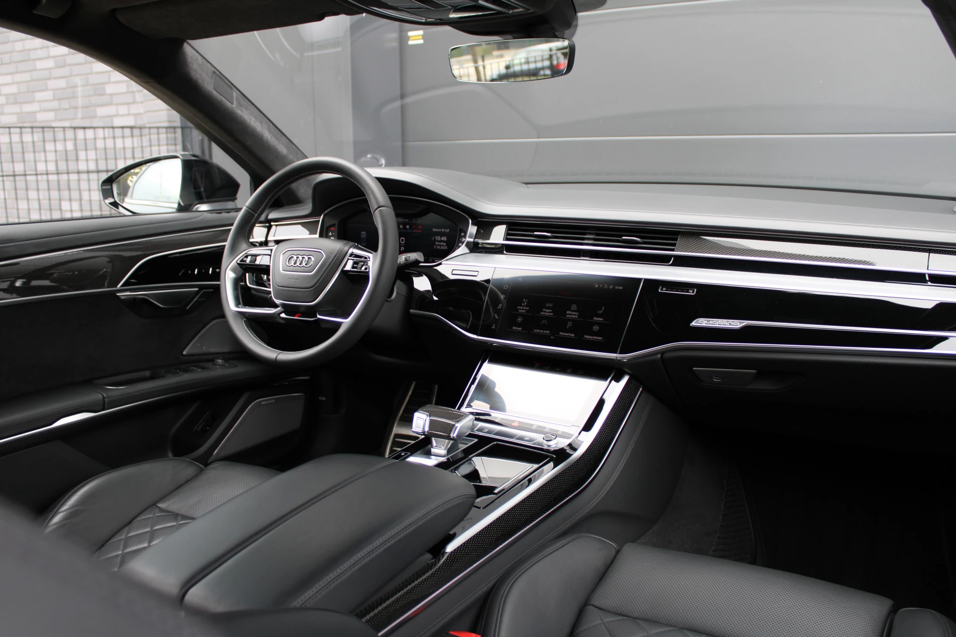 Hoofdafbeelding Audi S8