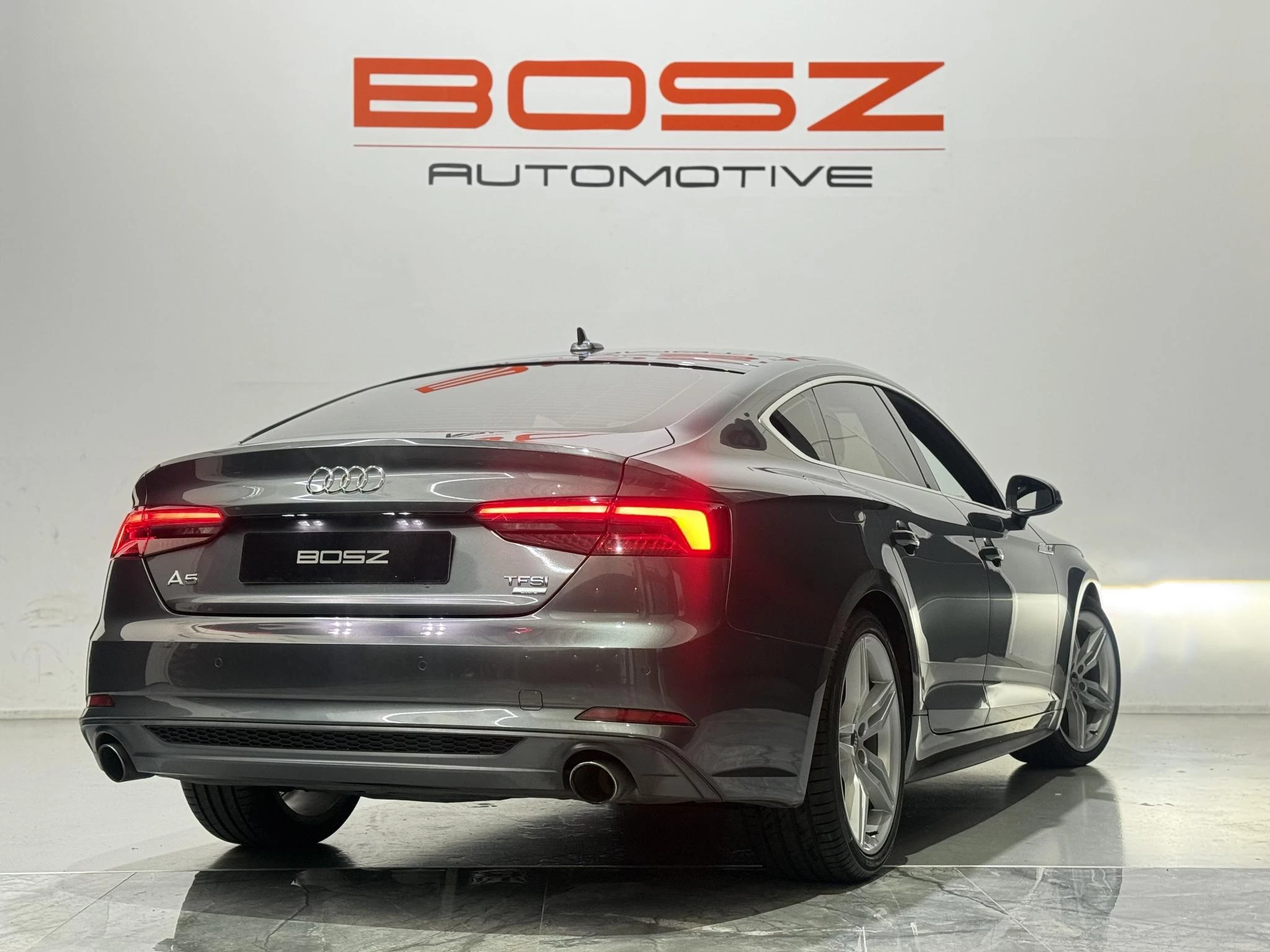 Hoofdafbeelding Audi A5