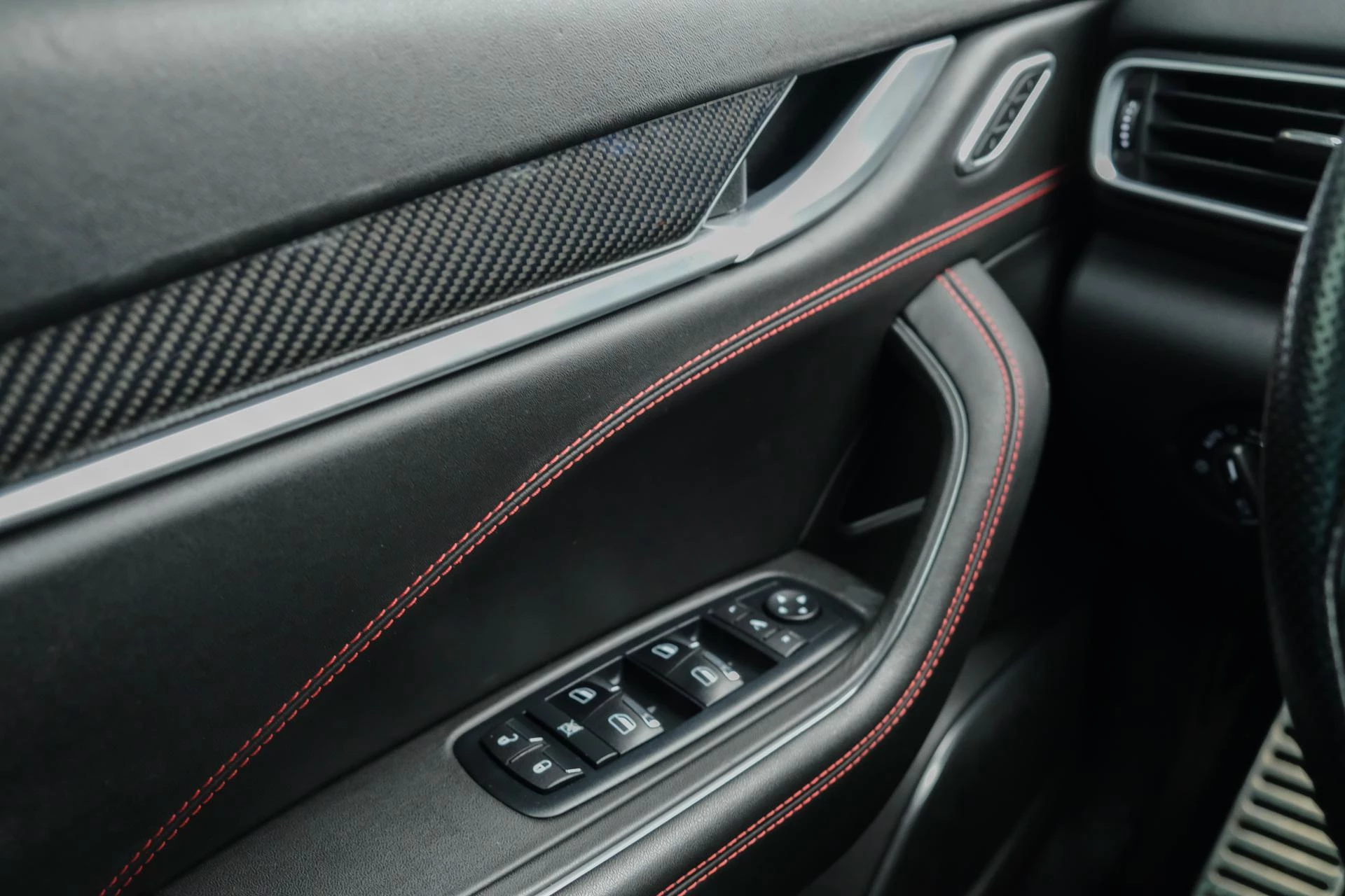 Hoofdafbeelding Maserati Levante