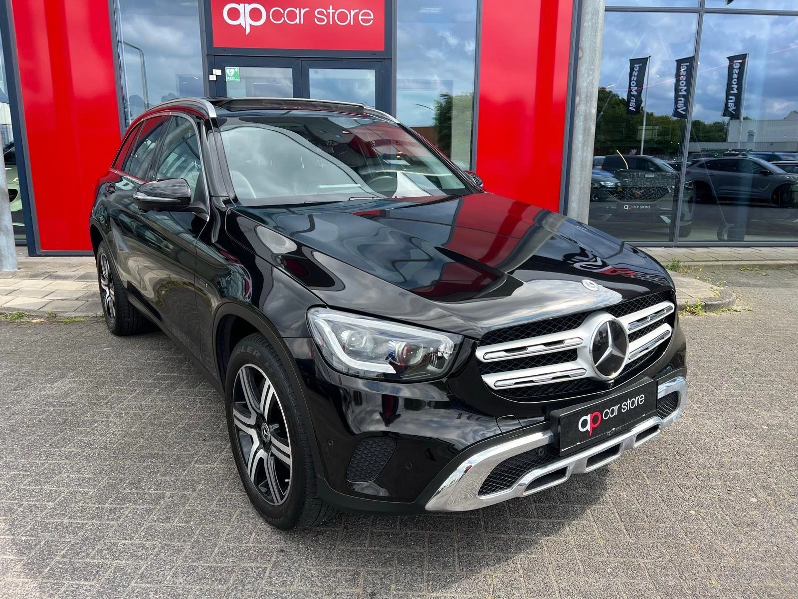 Hoofdafbeelding Mercedes-Benz GLC