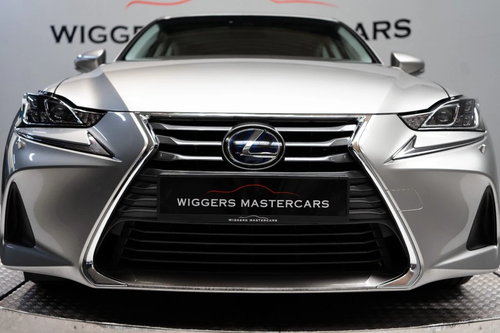 Hoofdafbeelding Lexus IS