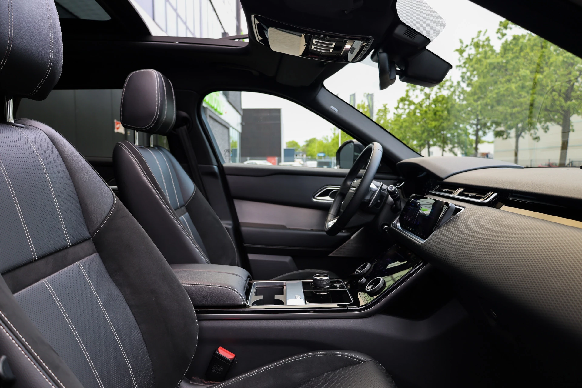 Hoofdafbeelding Land Rover Range Rover Velar