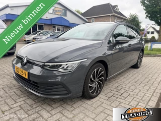 VW Golf 8 Variant 1.0 TSI Life Business luxe uitvoering