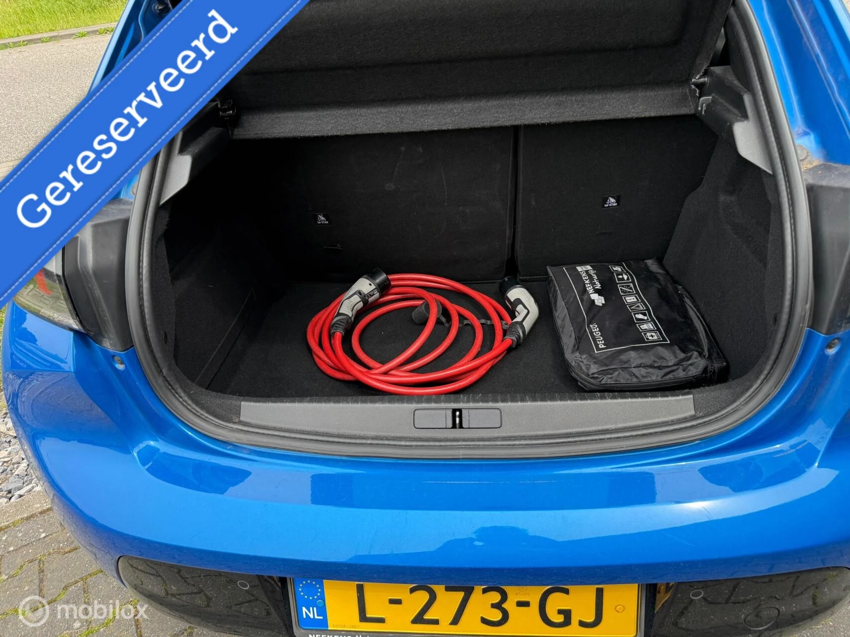 Hoofdafbeelding Peugeot e-208