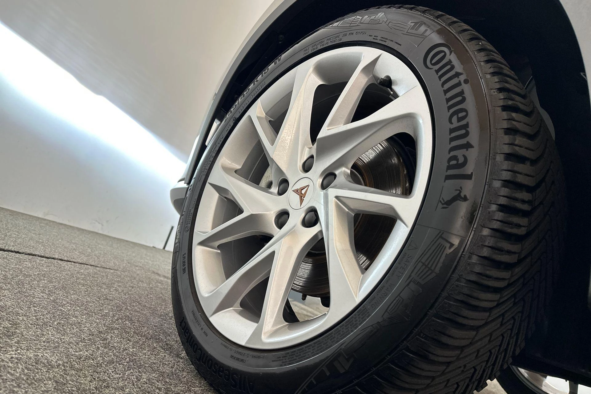 Hoofdafbeelding CUPRA Formentor