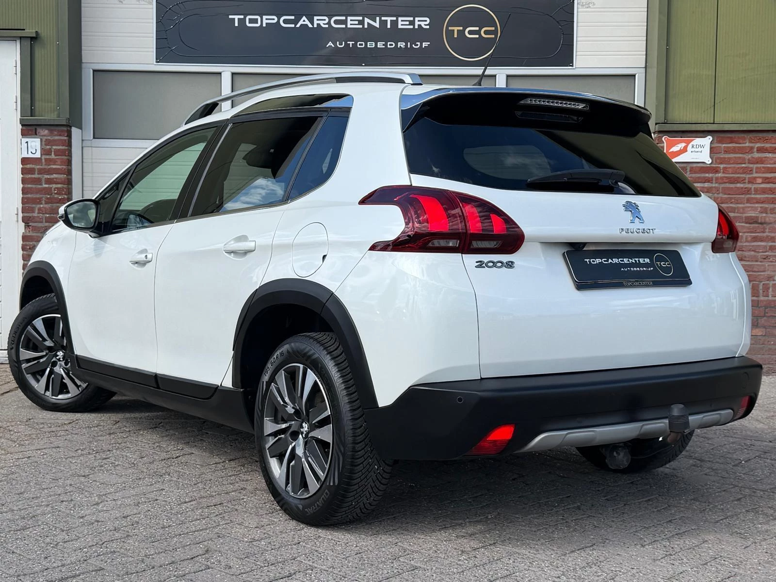 Hoofdafbeelding Peugeot 2008
