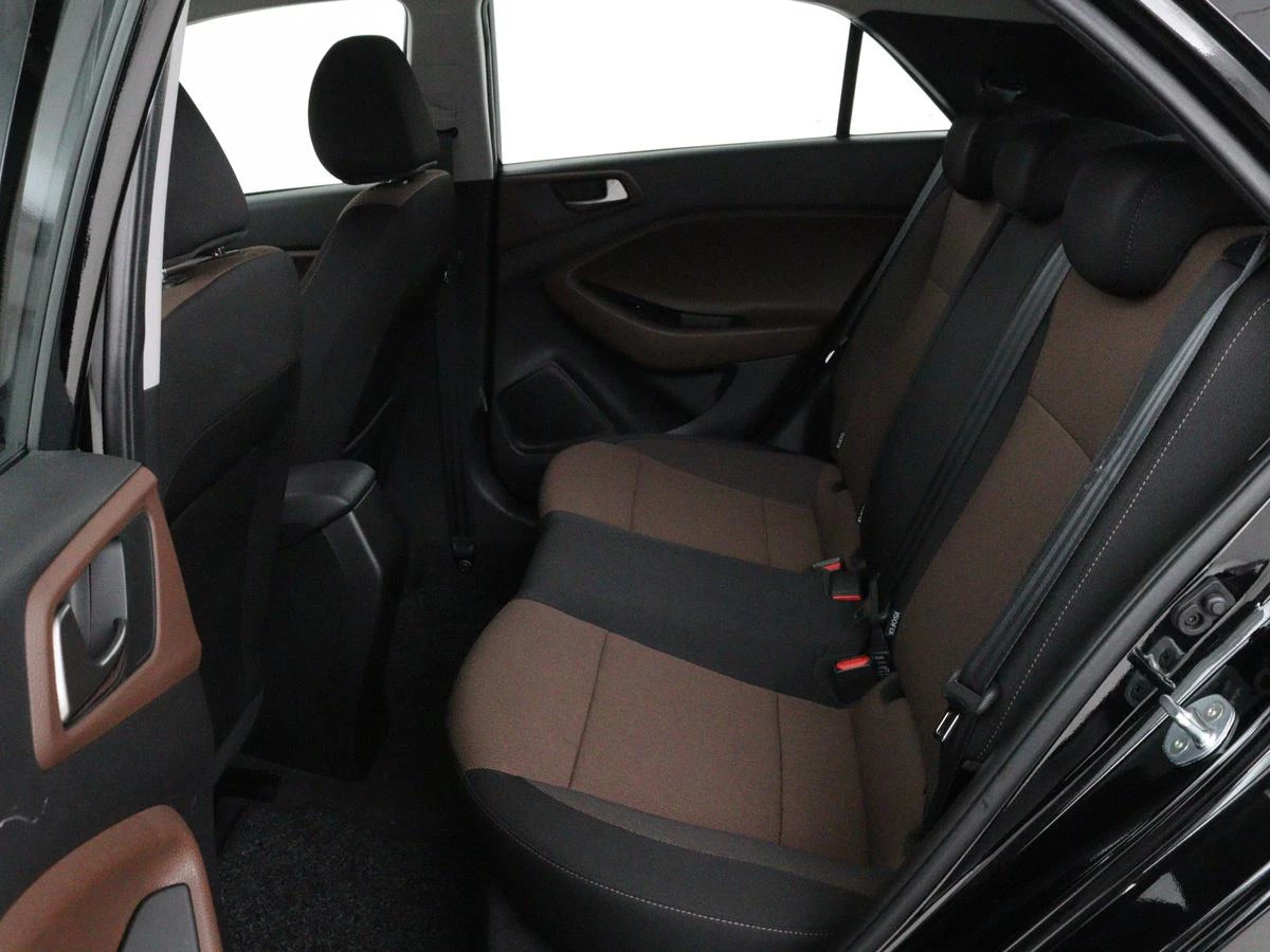 Hoofdafbeelding Hyundai i20