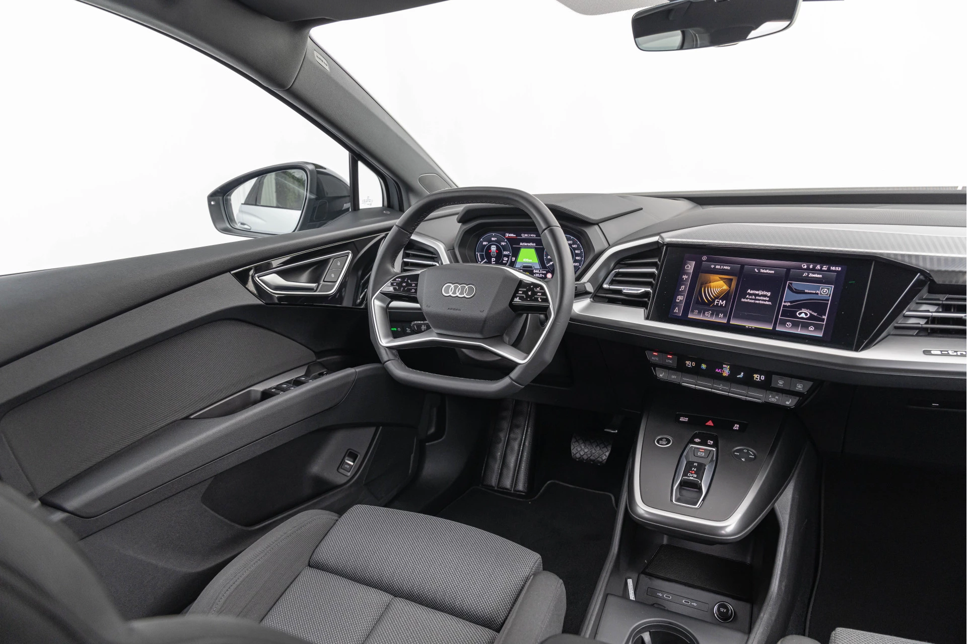 Hoofdafbeelding Audi Q4 e-tron