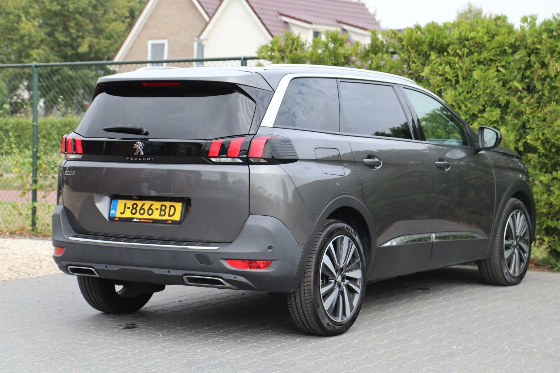 Hoofdafbeelding Peugeot 5008