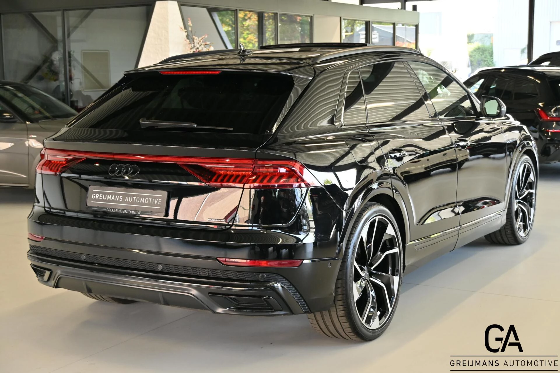 Hoofdafbeelding Audi Q8