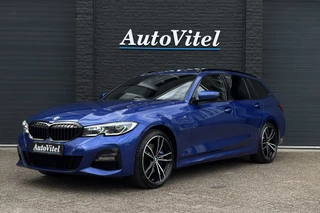 BMW 3 Serie Touring 330e M-Sport | Panodak | Head-Up | Comfort Access | Memory Stoelen | Adaptief M-onderstel | Trekhaak