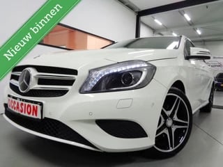 Mercedes A-klasse 180 Style/ Bi-Xenon/ Navi/ PDC/ 18'' AMG