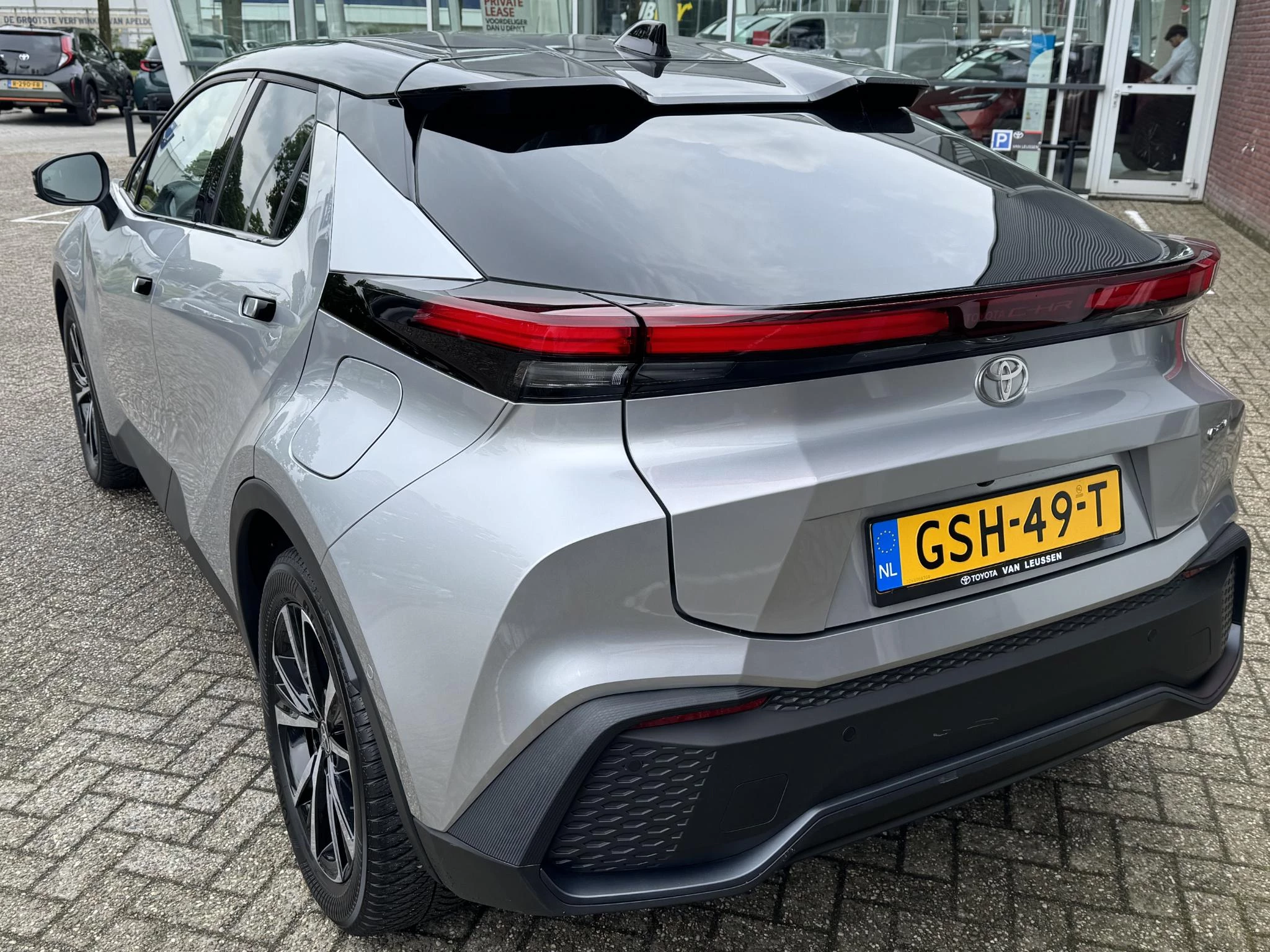 Hoofdafbeelding Toyota C-HR