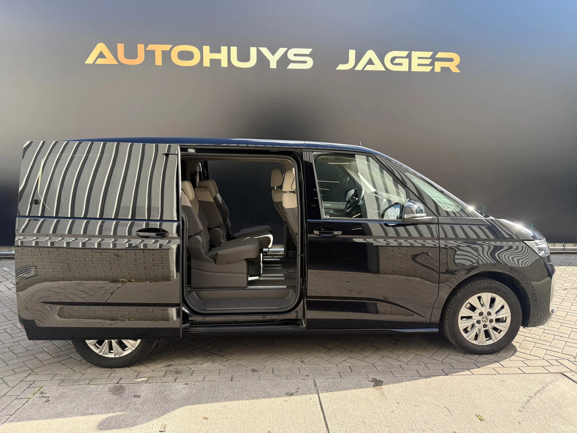 Hoofdafbeelding Volkswagen Multivan