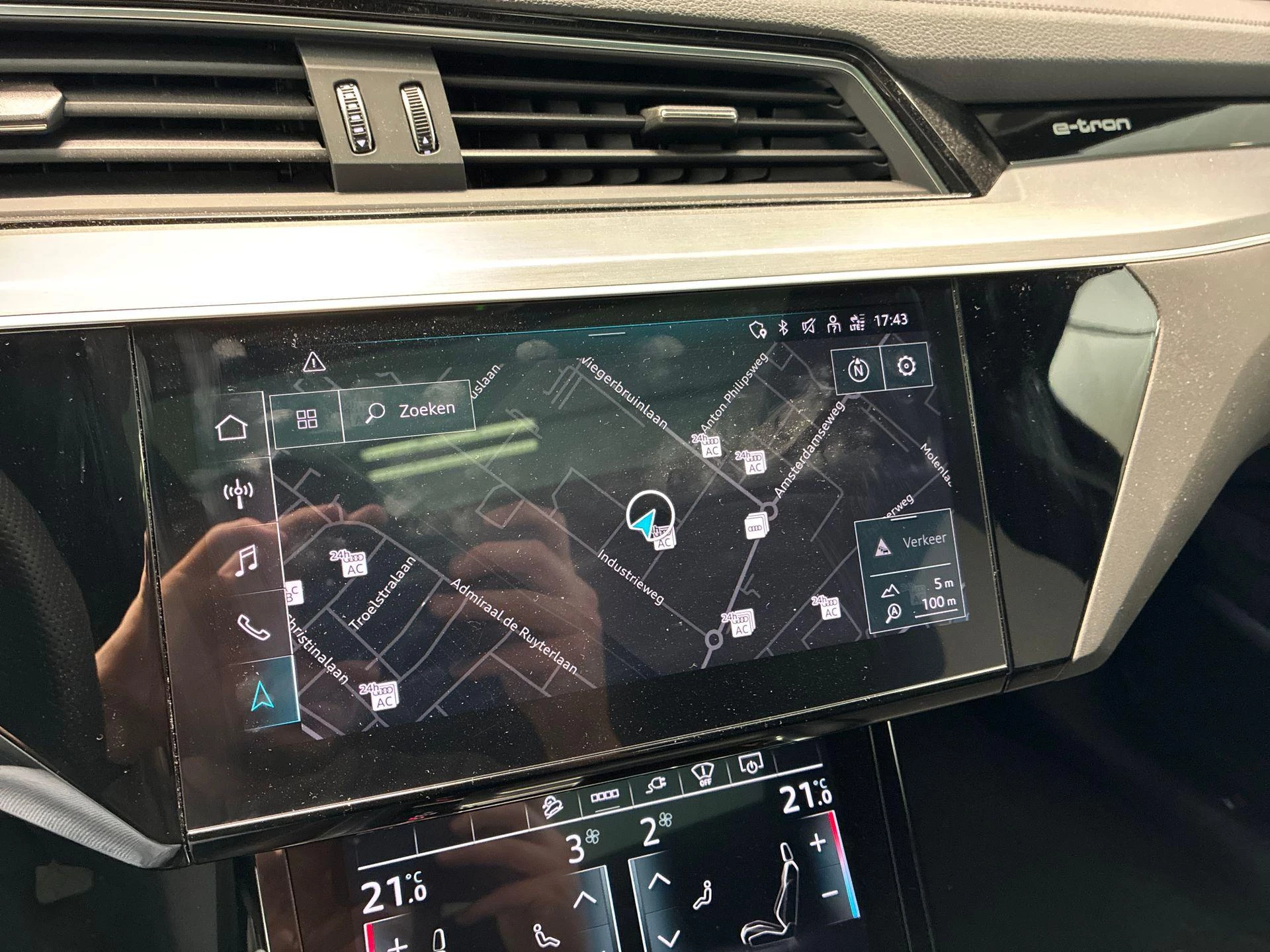 Hoofdafbeelding Audi e-tron
