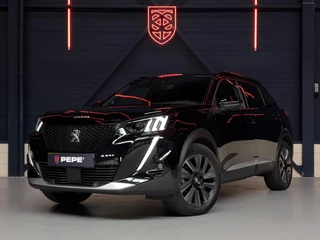 Hoofdafbeelding Peugeot e-2008 Peugeot e-2008 EV GT Pack 50 kWh |TREK.|LEDER|CAMERA|NAV.