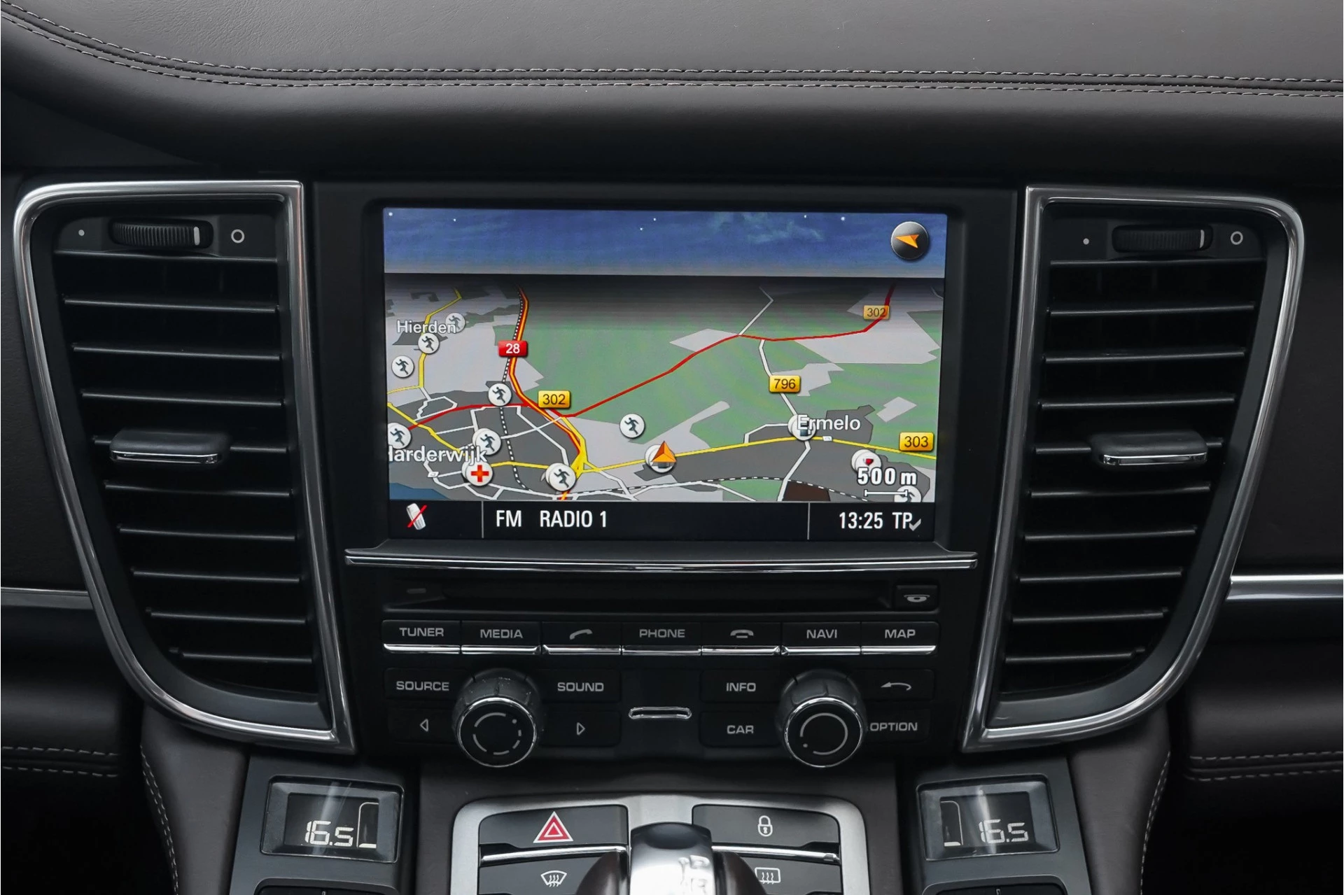 Hoofdafbeelding Porsche Panamera