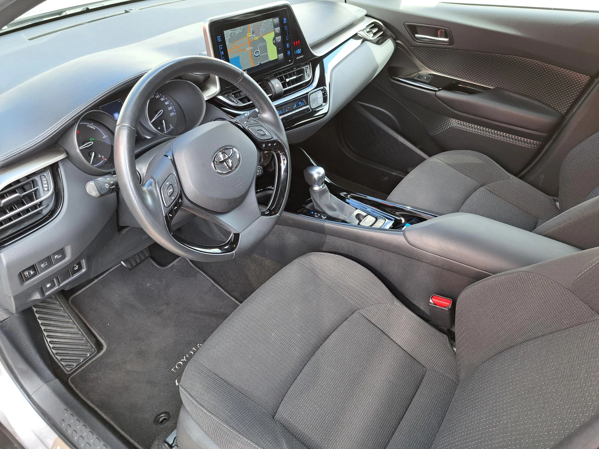 Hoofdafbeelding Toyota C-HR