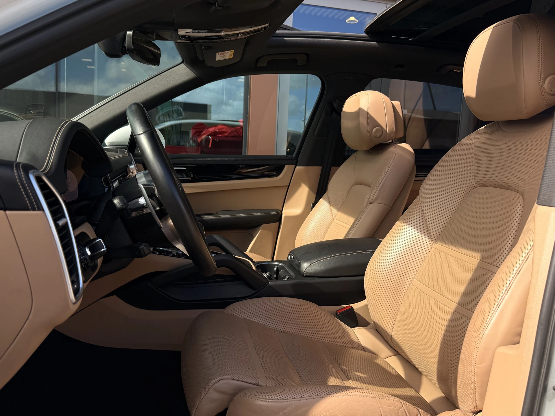 Hoofdafbeelding Porsche Cayenne