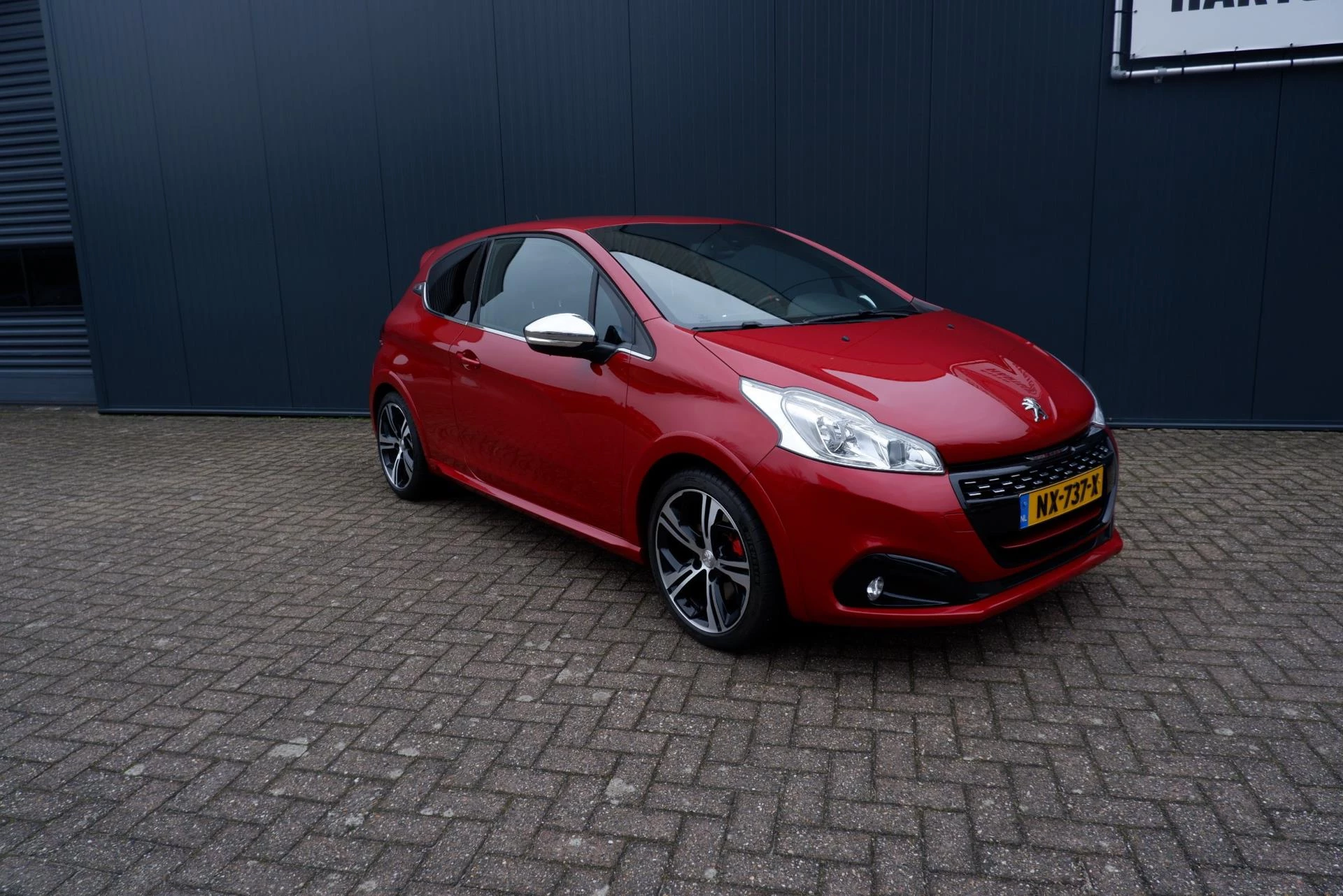 Hoofdafbeelding Peugeot 208