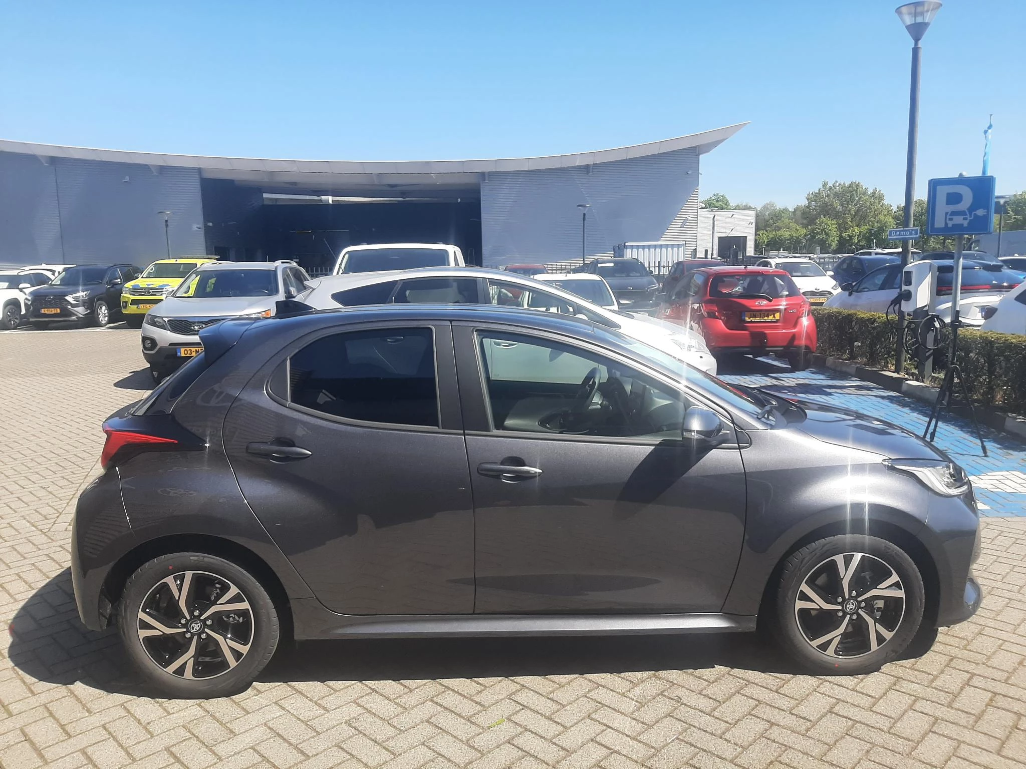 Hoofdafbeelding Toyota Yaris