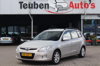 Hyundai i30 CW 1.6 CRDi Style NIeuwe APK, Trekhaak, Climate control, Elektrische ramen