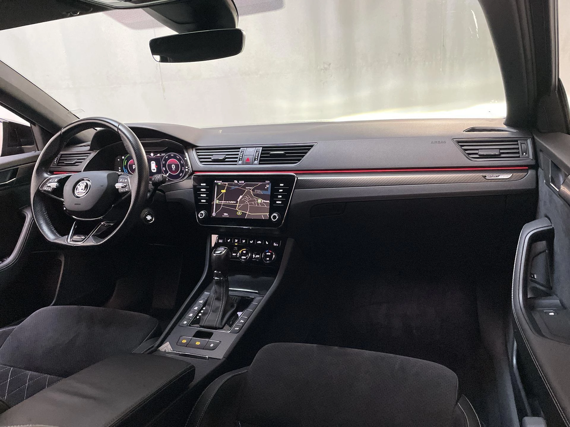 Hoofdafbeelding Škoda Superb