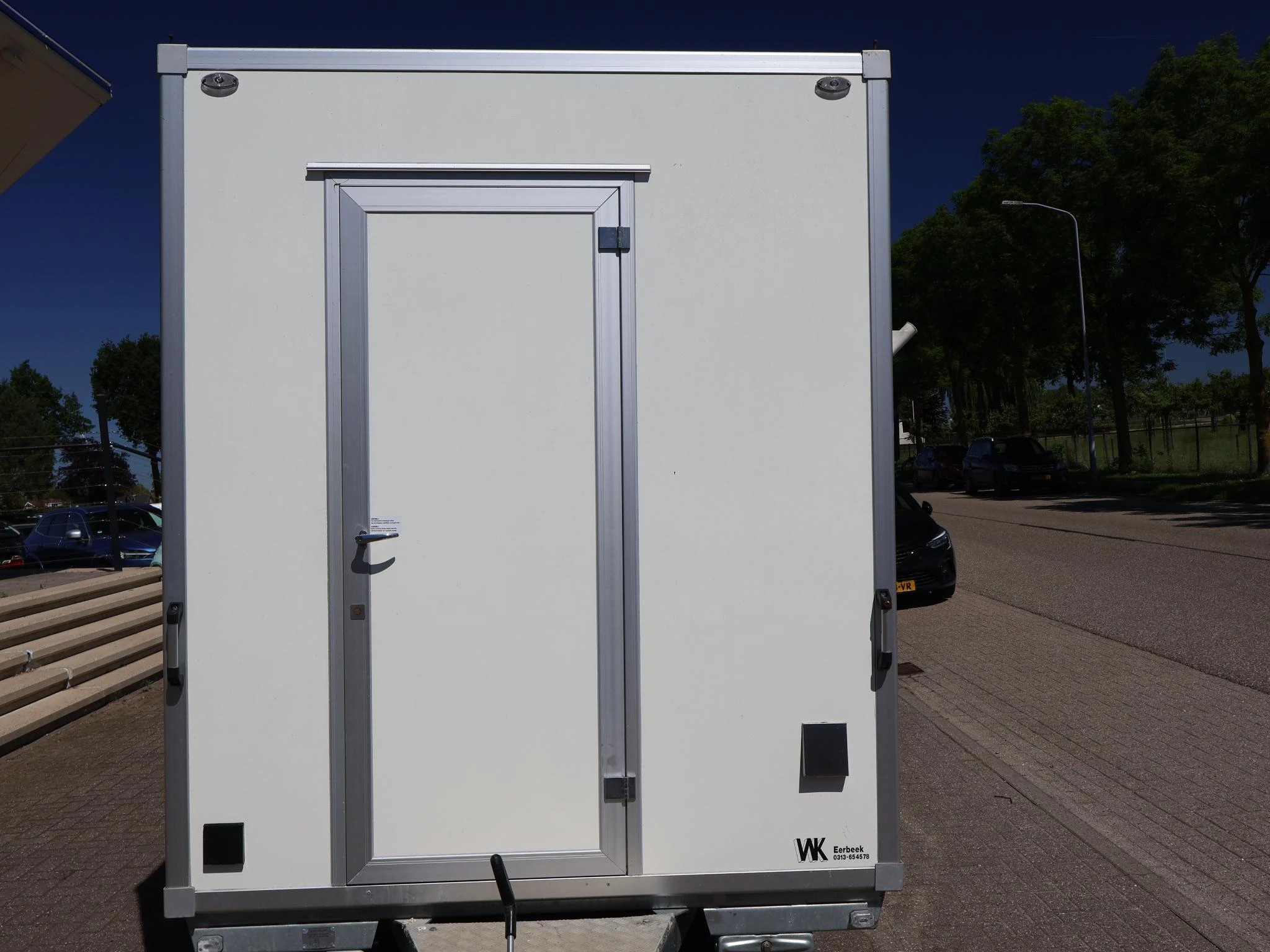 Hoofdafbeelding Dutch trailers DT13H VERKOOPWAGEN AANHANGER MET VERKOOPKLEP