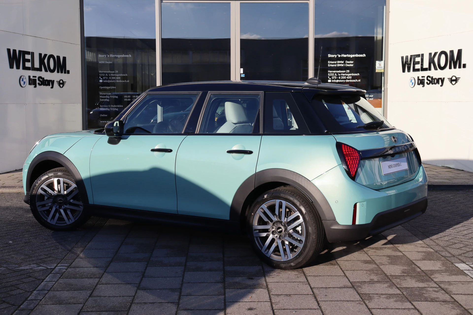 Hoofdafbeelding MINI 5-deurs