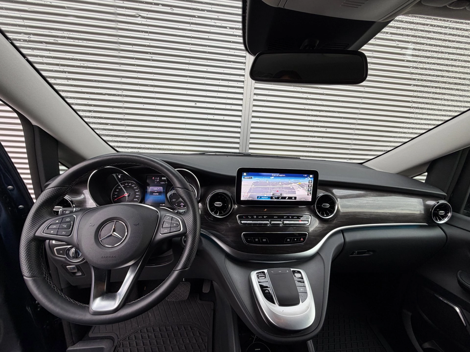 Hoofdafbeelding Mercedes-Benz EQV