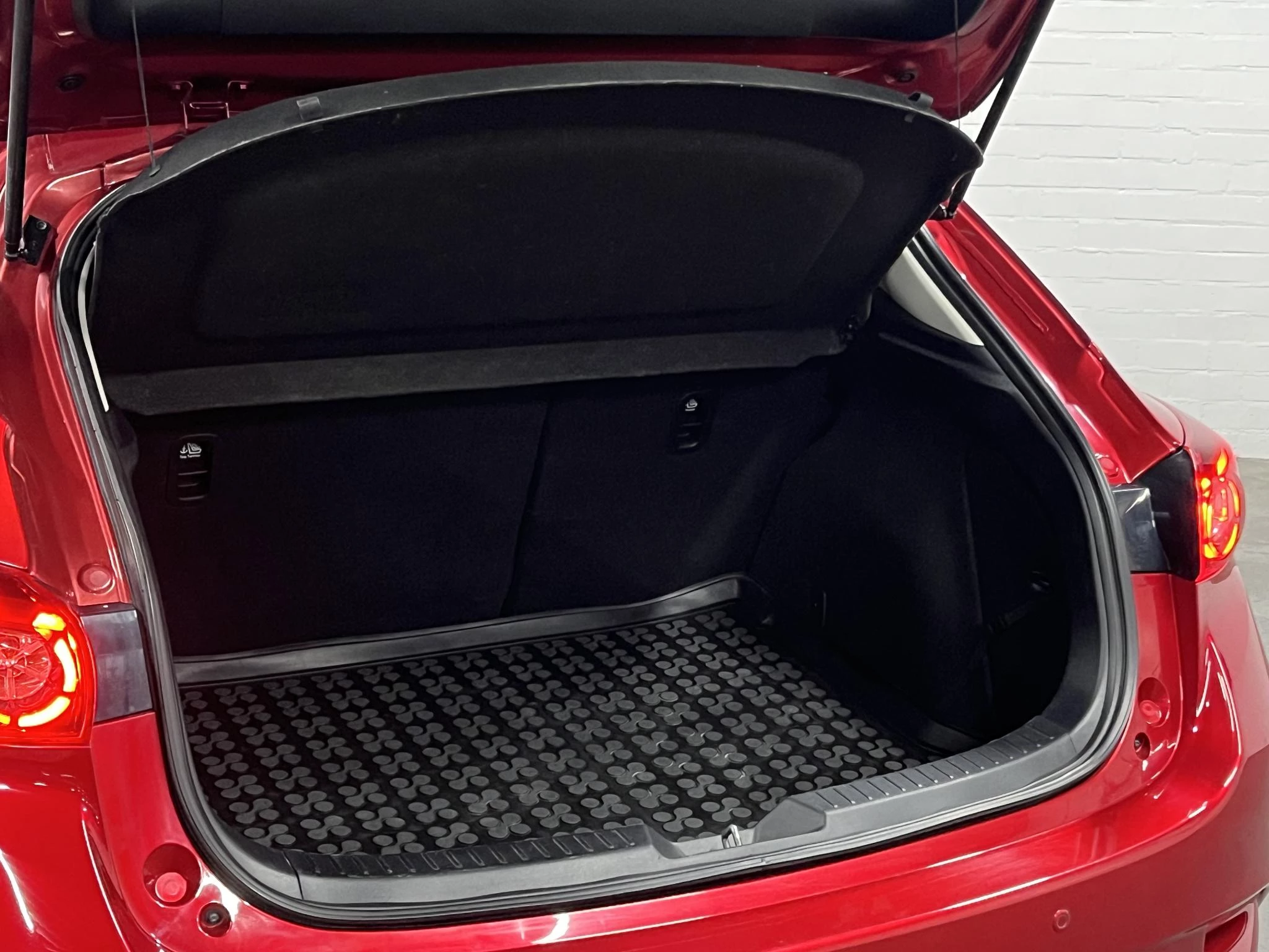 Hoofdafbeelding Mazda 3