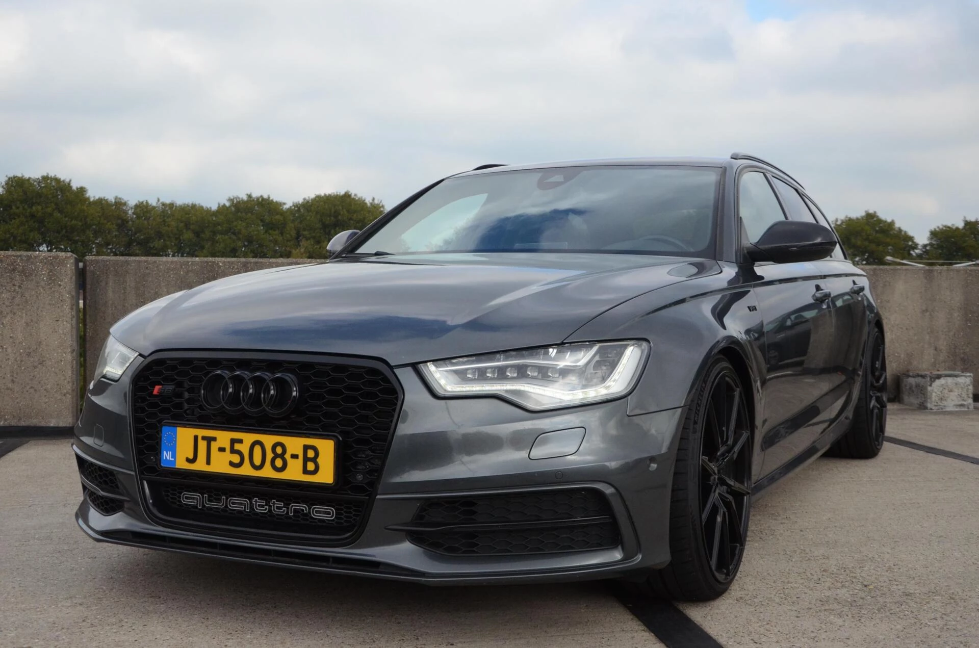Hoofdafbeelding Audi S6