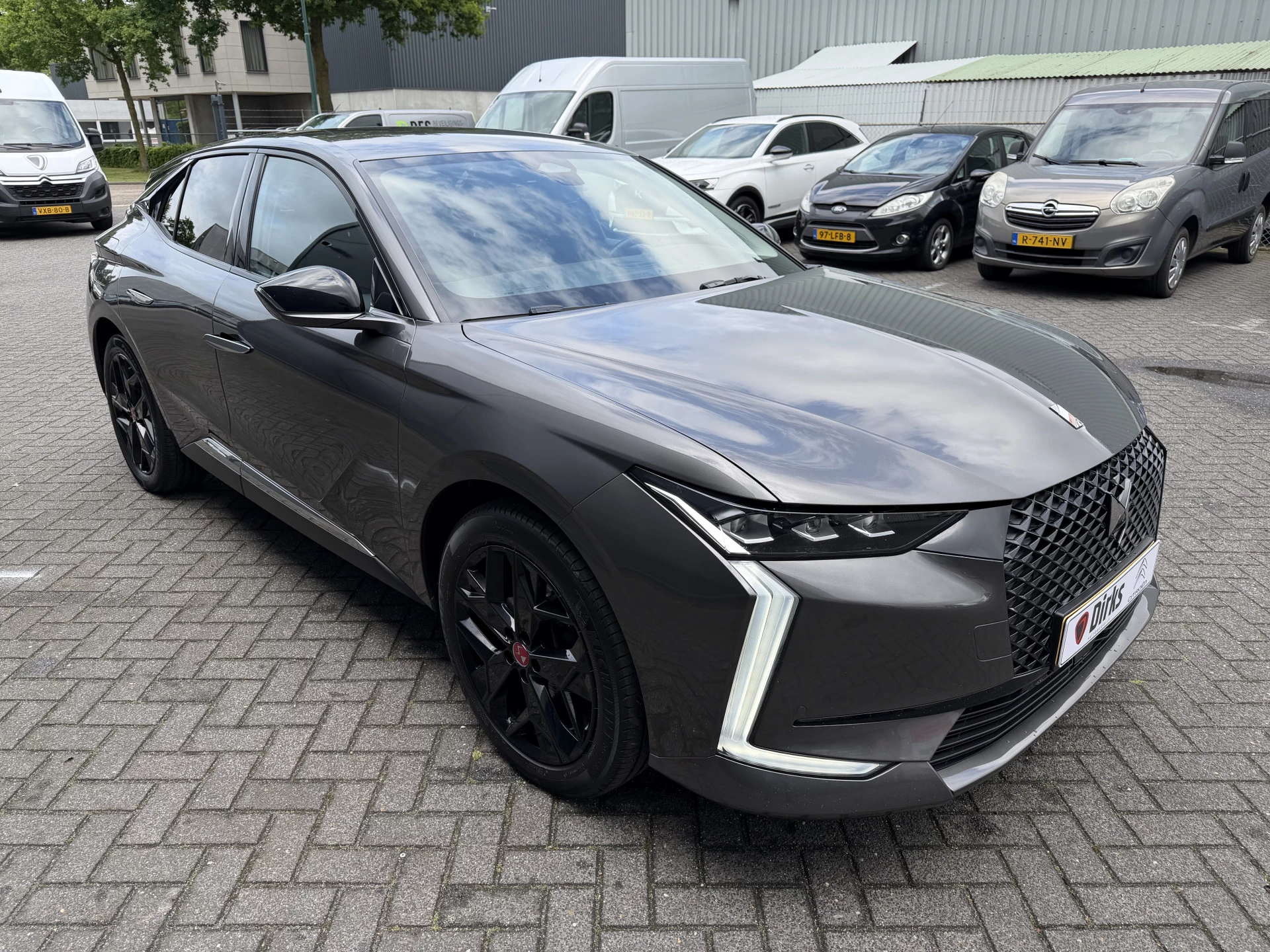Hoofdafbeelding DS DS 4