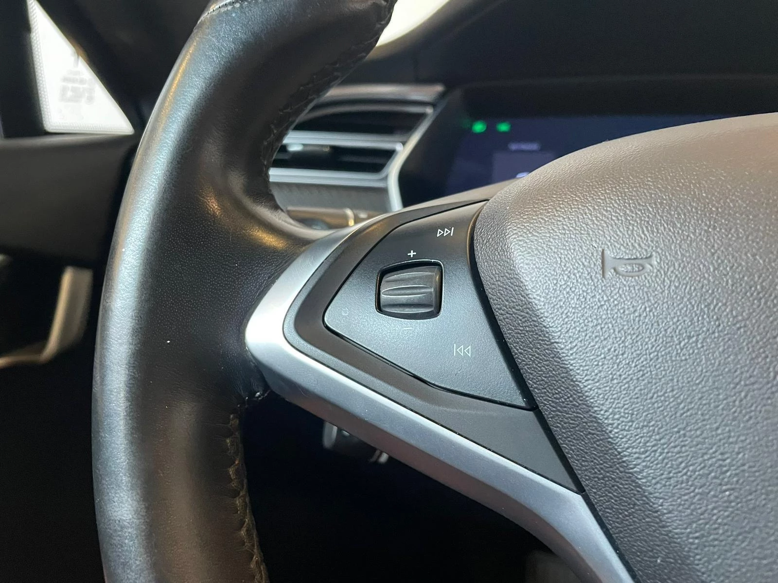 Hoofdafbeelding Tesla Model S