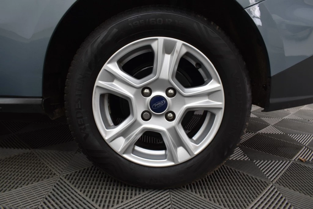 Hoofdafbeelding Ford Transit Courier