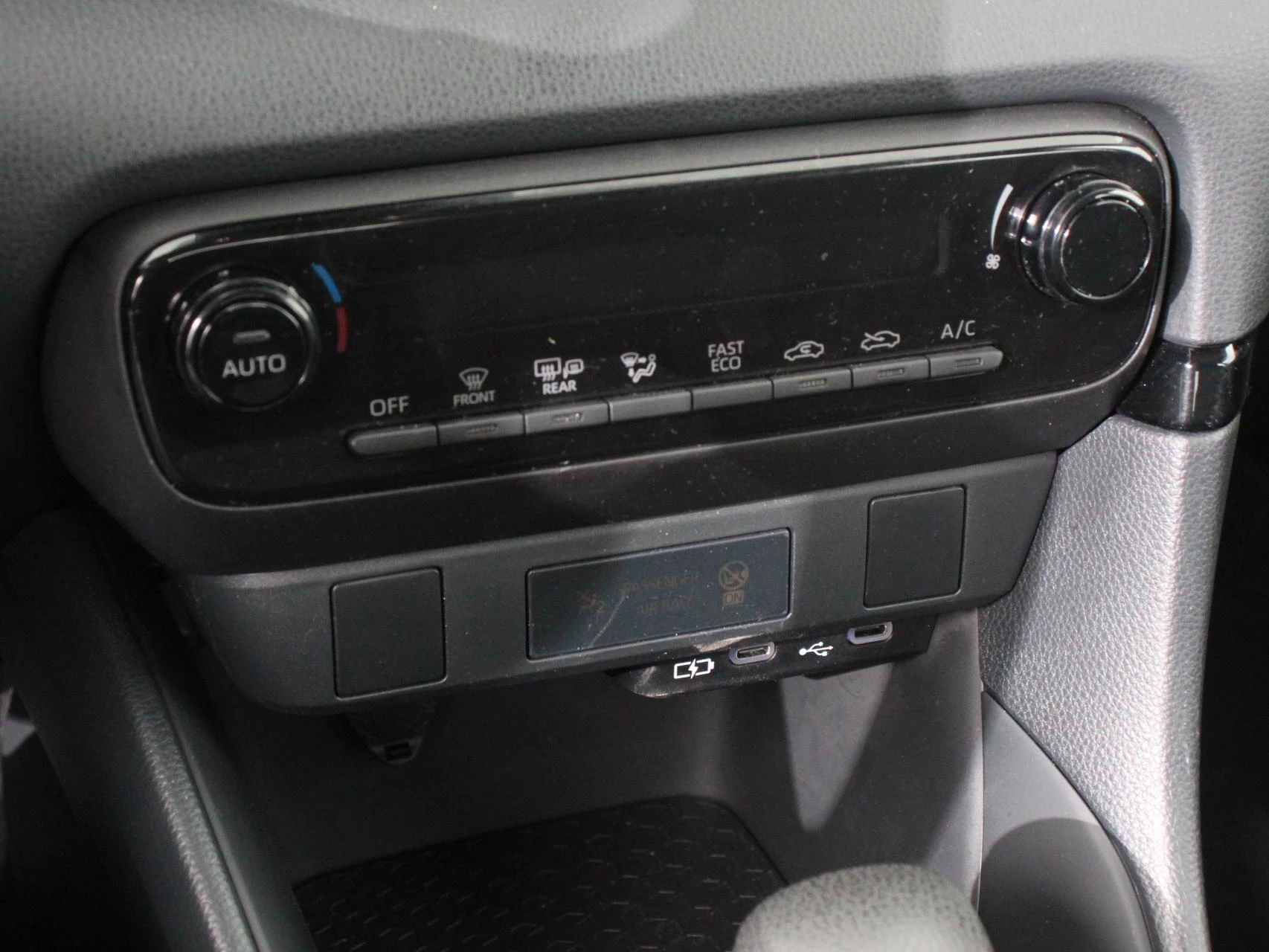 Hoofdafbeelding Mazda 2 Hybrid