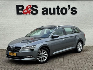 Hoofdafbeelding Škoda Superb Skoda Superb Combi 1.8 TSI Style Business Automaat Adaptive cruise Climate control Leer/Alcantara Stoelverwarming Apple / Android
