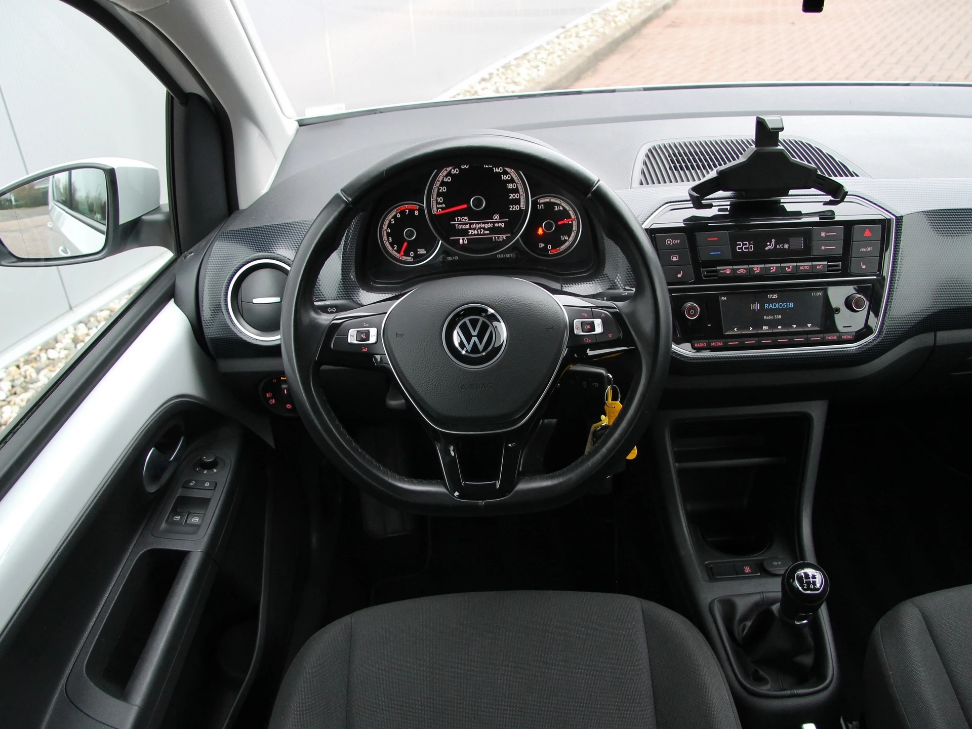 Hoofdafbeelding Volkswagen up!