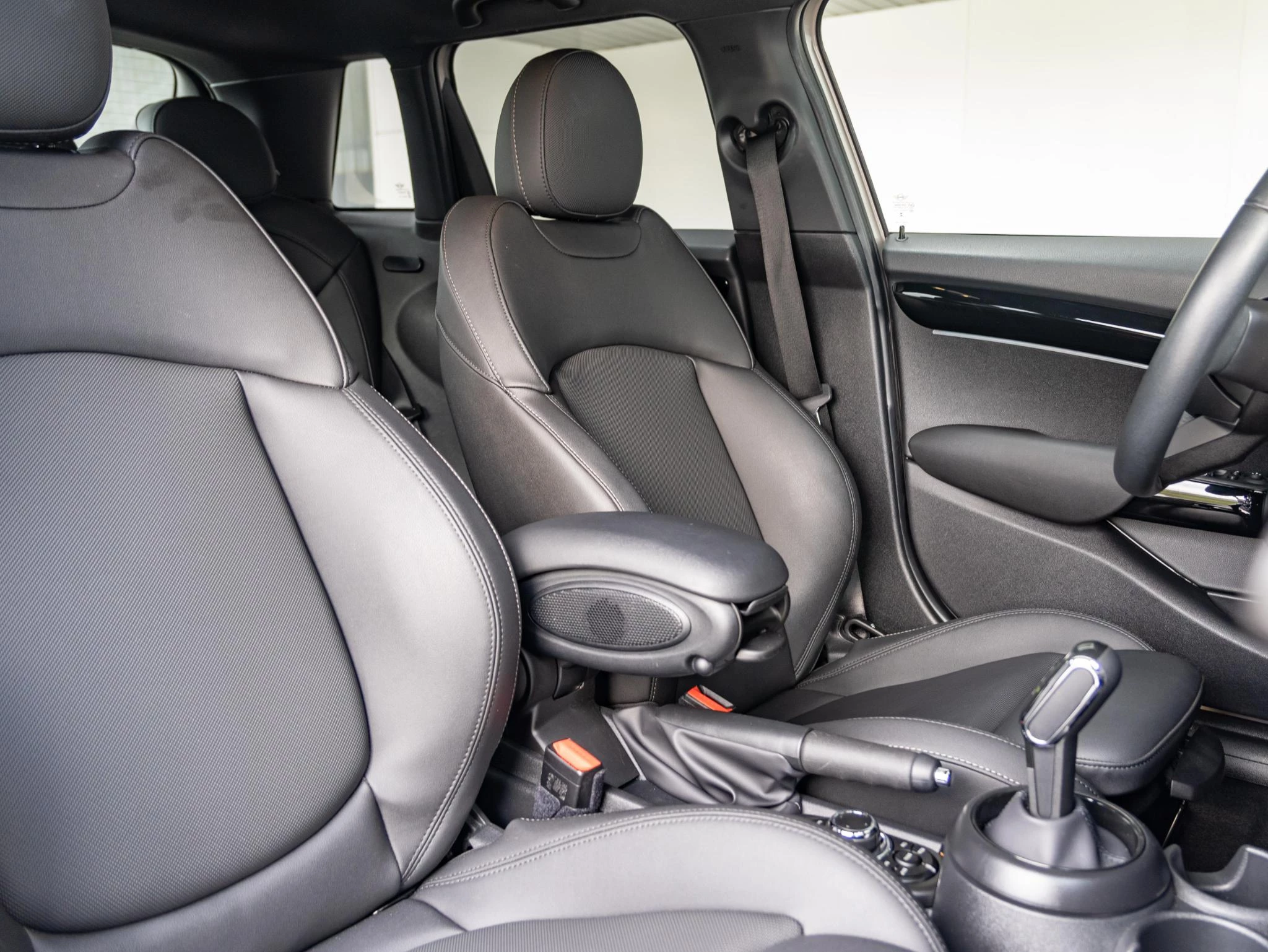 Hoofdafbeelding MINI 5-deurs