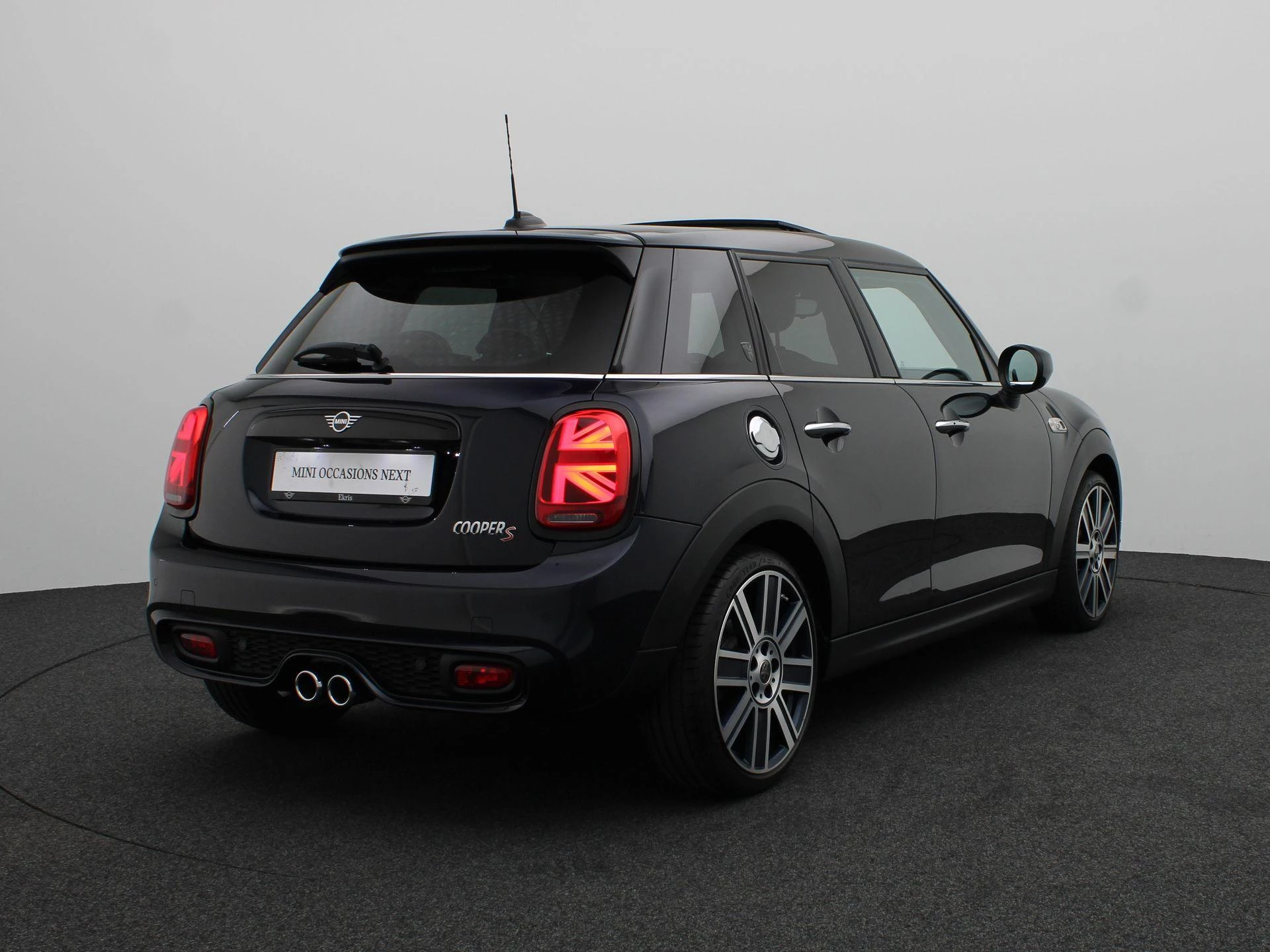 Hoofdafbeelding MINI 5-deurs