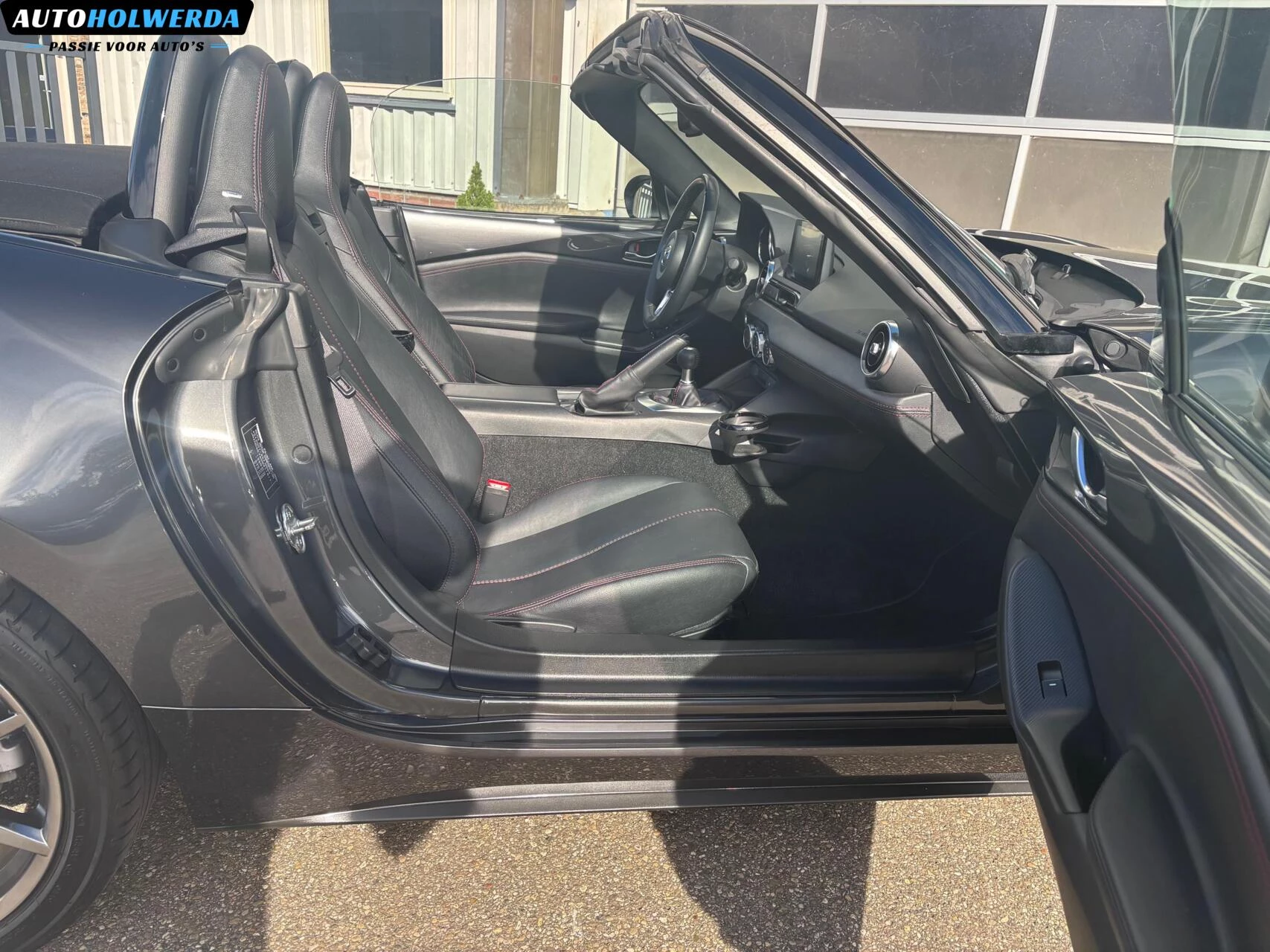 Hoofdafbeelding Mazda MX-5