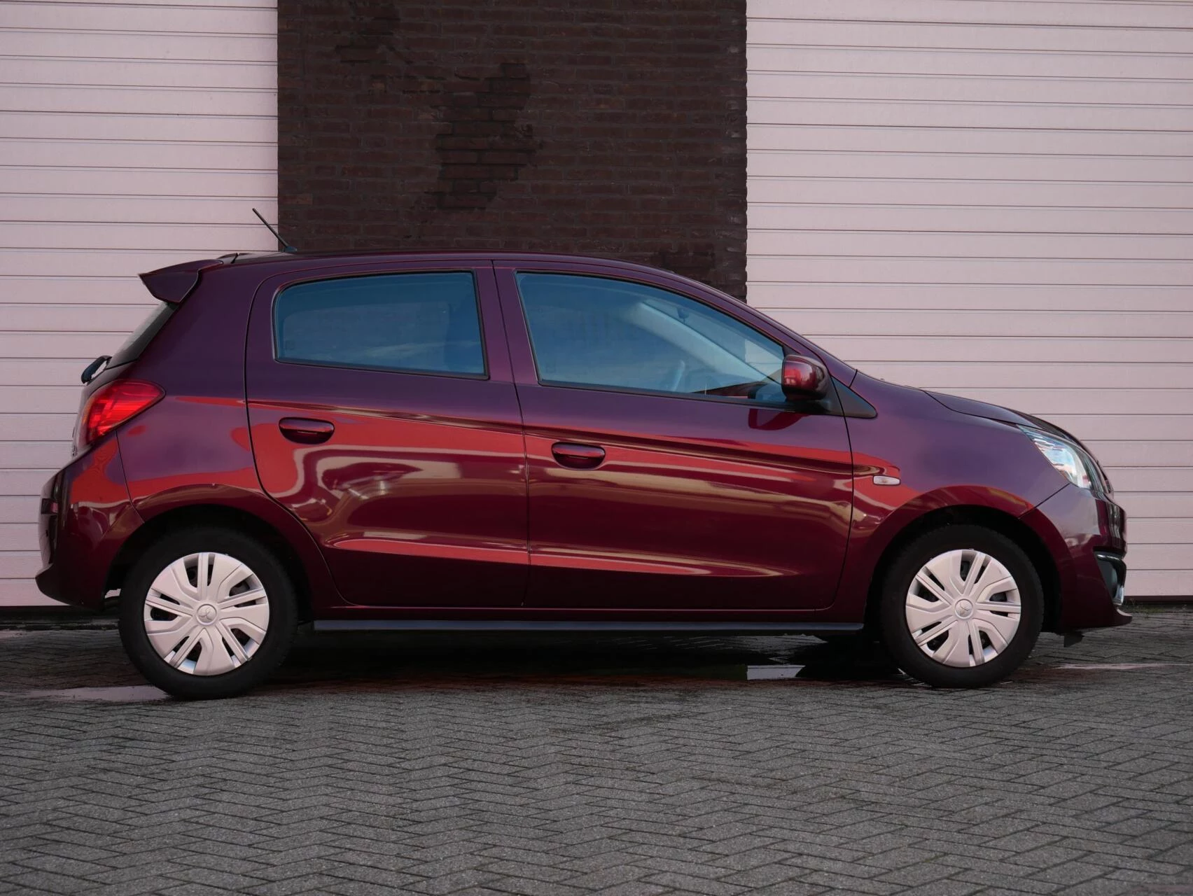 Hoofdafbeelding Mitsubishi Space Star