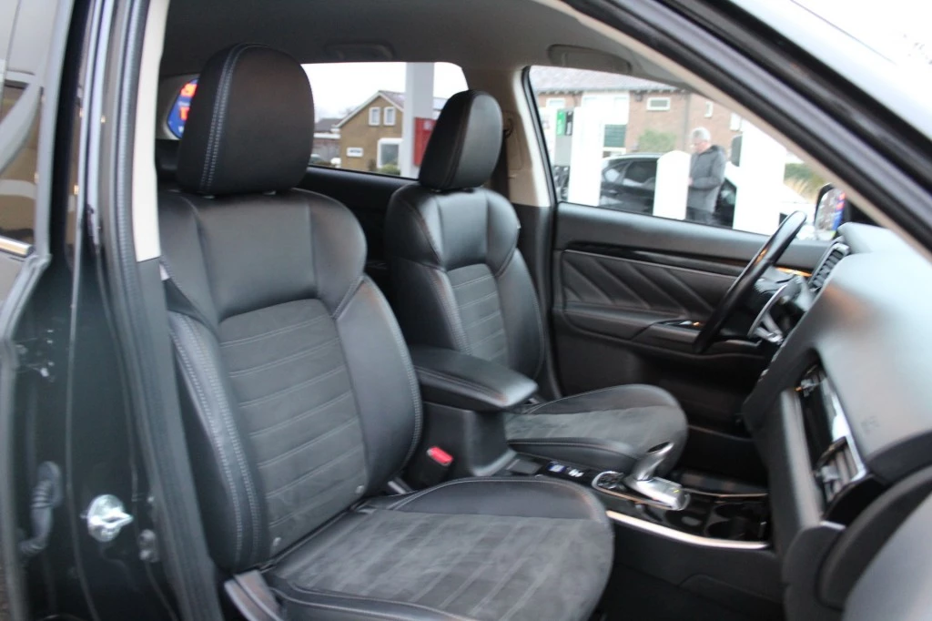 Hoofdafbeelding Mitsubishi Outlander