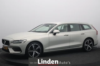 Volvo V60 2.0 T5 Momentum 250PK | EL. Inklapbare Trekhaak | Apple Carplay | EL. Verstelbare stoelen | LED
