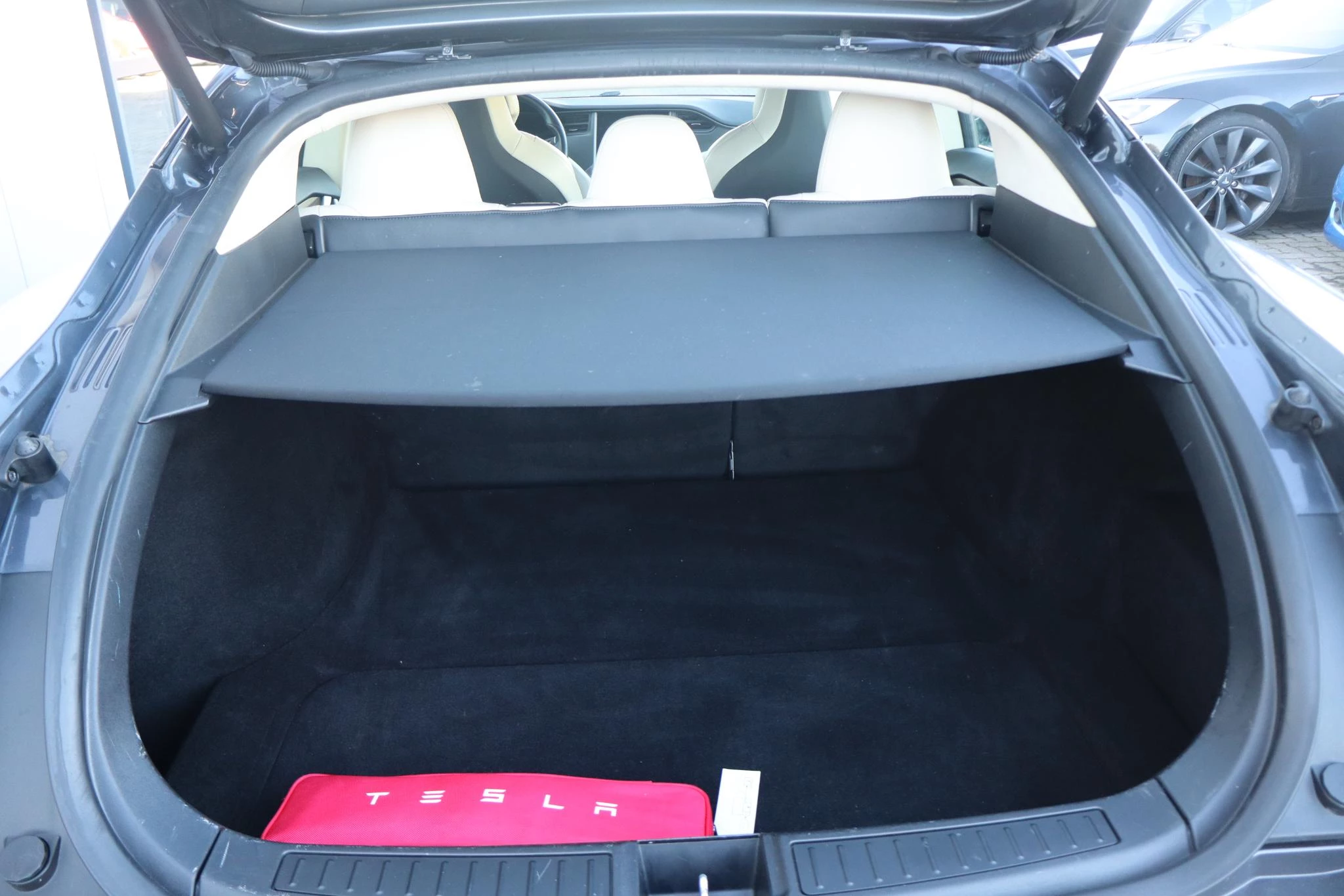 Hoofdafbeelding Tesla Model S