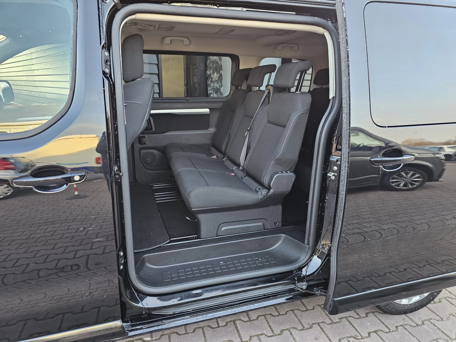 Hoofdafbeelding Opel Zafira e-Life